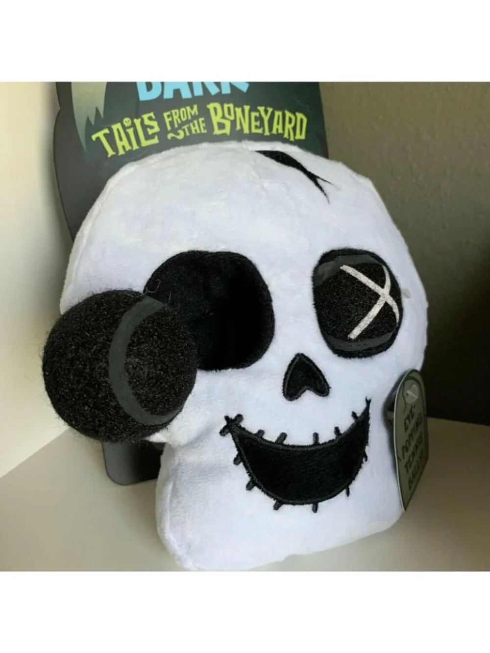 Bark Box Halloween Dog Chew Toy Fetch Eye Pop Skeleton Tails Boneyard Balls 3 Pc